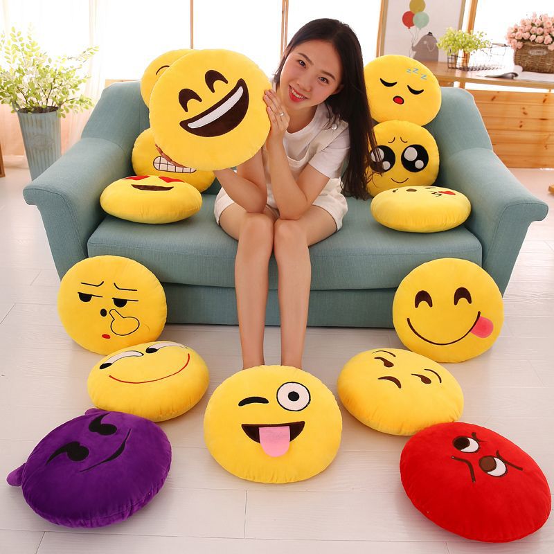 Emoji Pillow - Plush toys