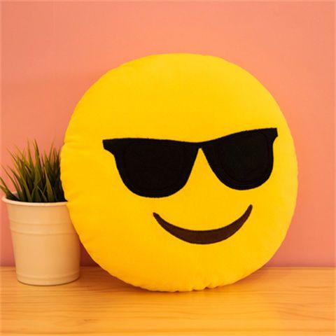 Emoji Pillow - Plush toys